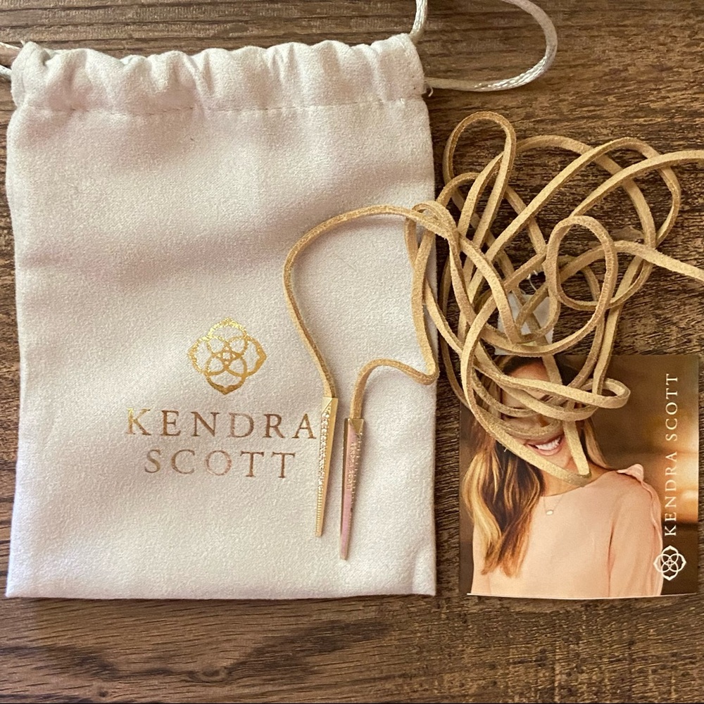Kendra Scott Pendant/Leather wrap necklace - NWT